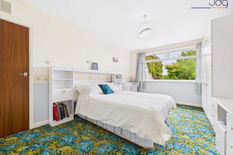 Double Bedroom 2
