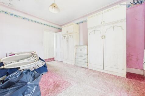 Double Bedroom 3