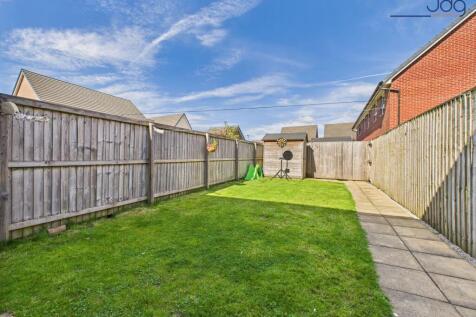 Spacious Garden