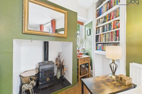 Cosy lounge with Wood Burner