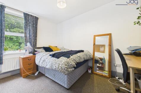 First Floor Double Bedroom 3
