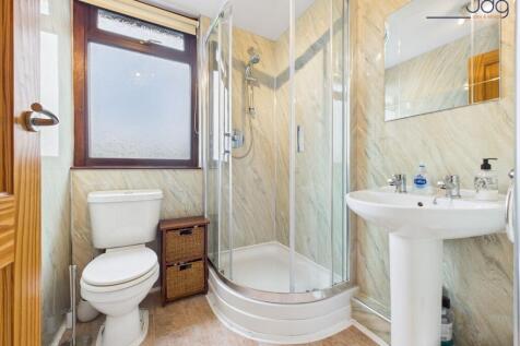 First floor Shower Room
