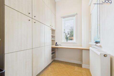 Cloak Room