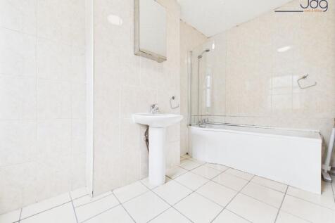 First Floor Bathroom