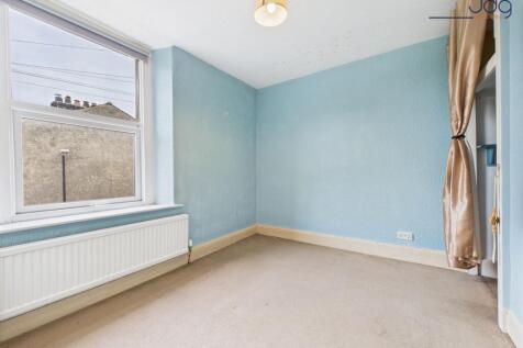 First Floor Double Bedroom 1