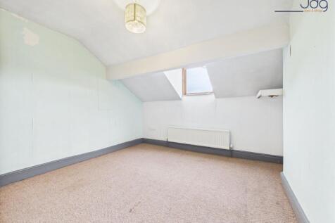 Second Floor Double Bedroom 2