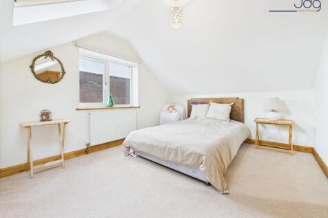 Double Bedroom 2
