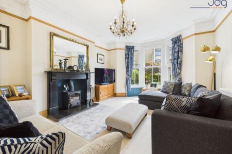 Cosy Lounge