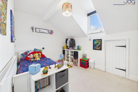 Double Bedroom 3