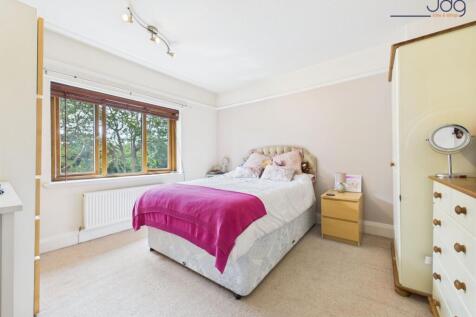Double Bedroom 2