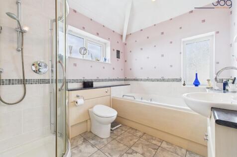 Four Piece Bathroom