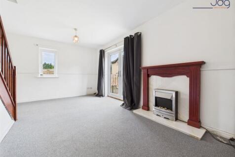 Living Room with patio doors
