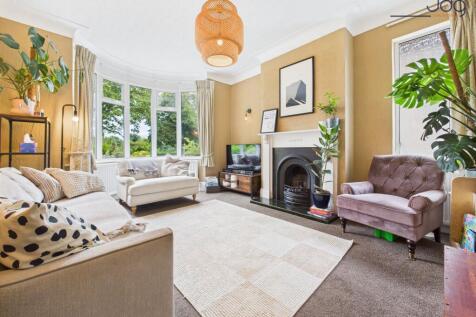 Cosy Lounge
