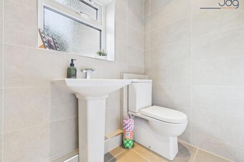 Ground Floor Bathroom with separate walk in shower