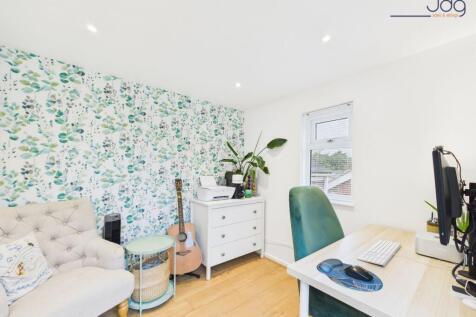 The Pod / Office