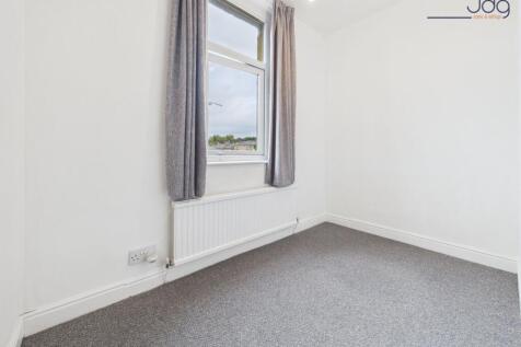 Single Bedroom