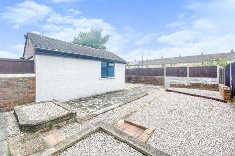 Low Maintenance Back Garden