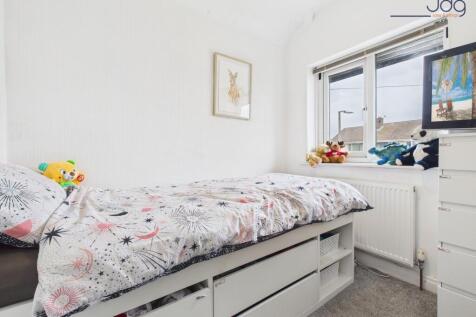 Single Bedroom