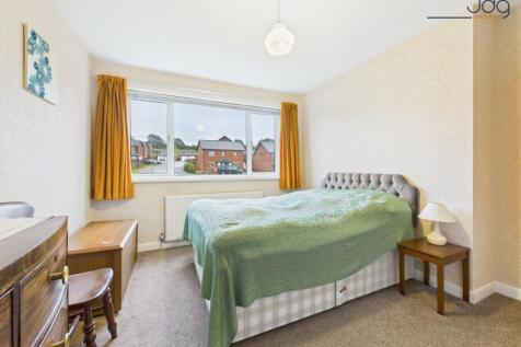 Double Bedroom 1