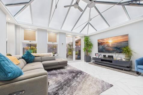 Extended Living Area