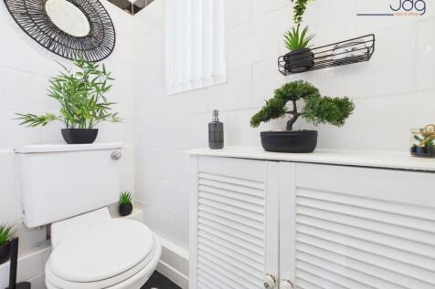 Ground Floor WC