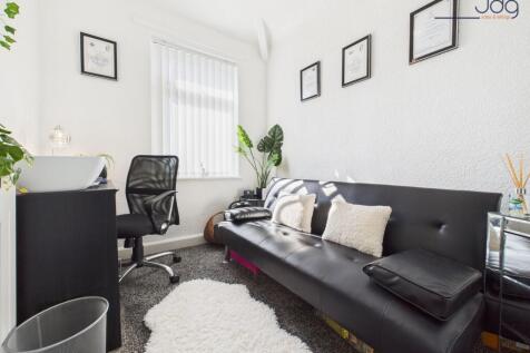 Single Bedroom