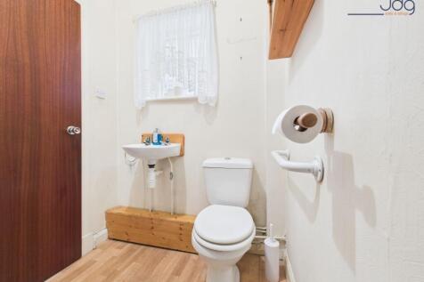 Ground Floor WC