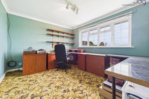 Double Bedroom 2
