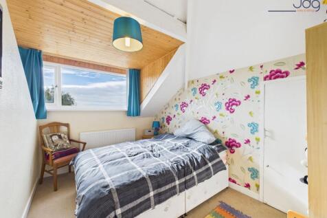 Double Bedroom 2