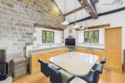 Kitchen with an Island