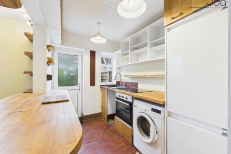 Kitchen with Appliances