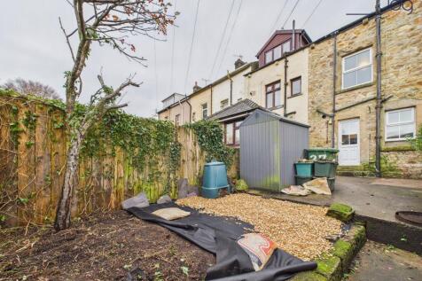 Spacious Rear Garden