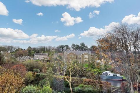 Upstairs Canal Views