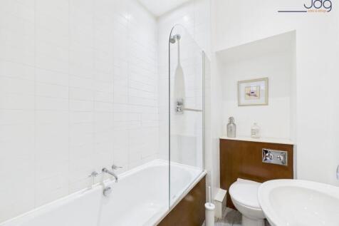 Main Bedroom Ensuite