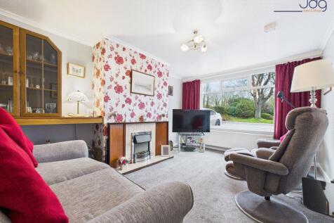 Cosy Lounge with gas fire