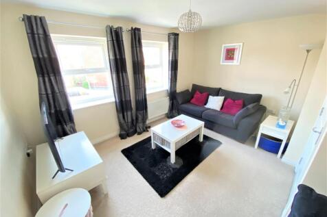 Lounge/Bedroom 4