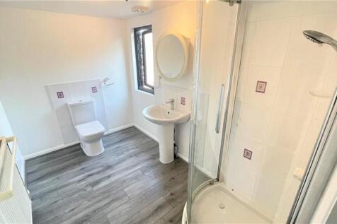 Bathroom 1st Floor
