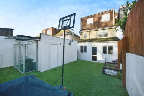Property Image 13