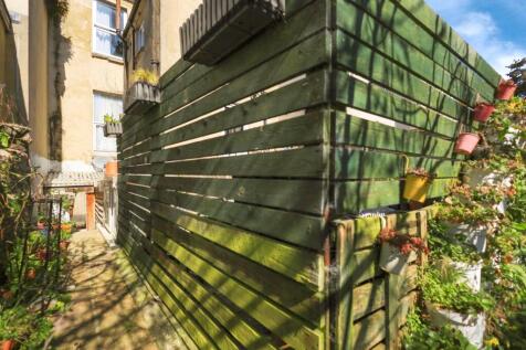 Property Image 11