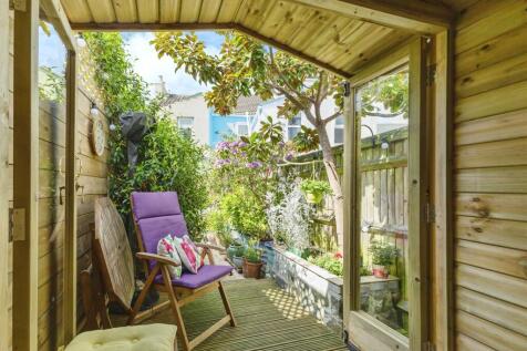 Property Image 12
