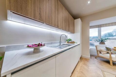 Kitchen, Dining Area