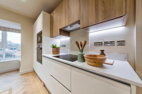 Kitchen, Dining Area
