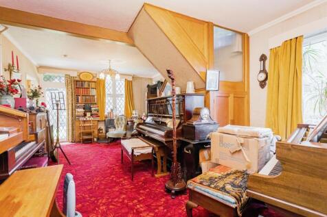 Property Image 6