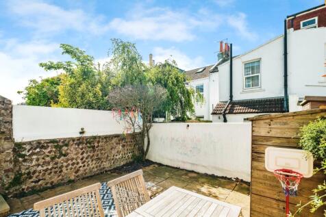 Property Image 9
