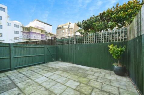 Property Image 11