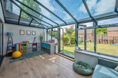 Property Image 4