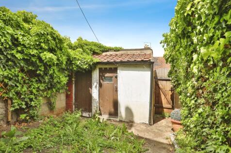 Property Image 8
