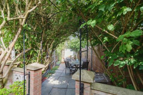 Property Image 16