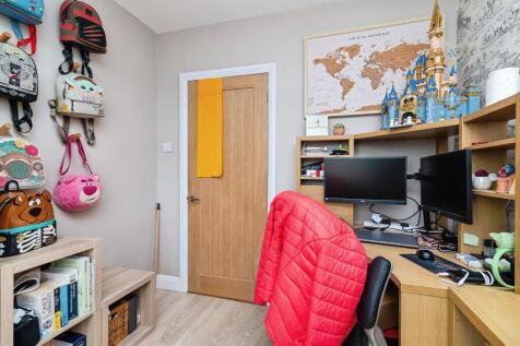 Property Image 16