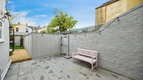 Property Image 11